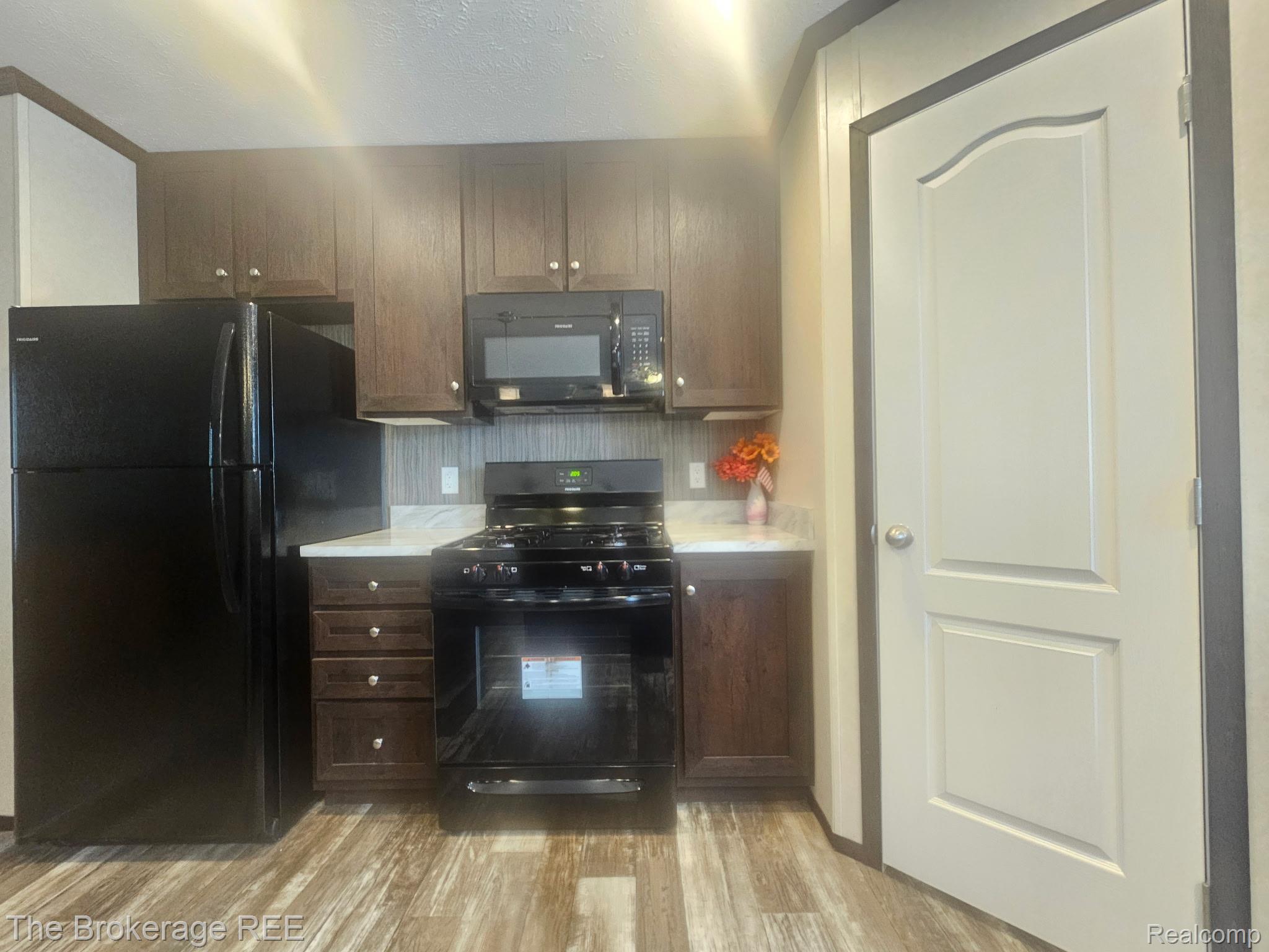 654 Basswood Court