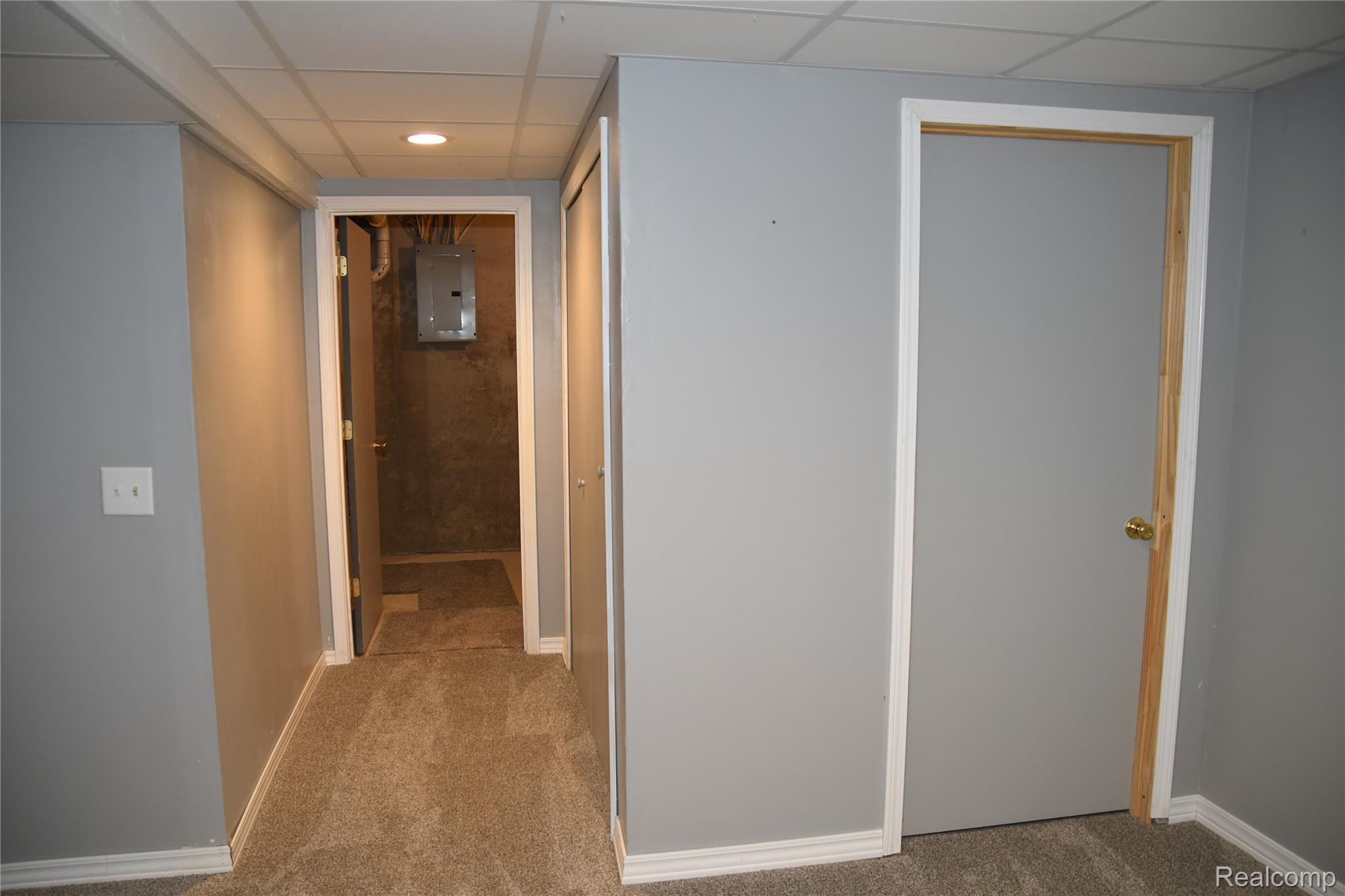 Capac Village, Michigan 48014, United States, 2 Bedrooms Bedrooms, ,2 BathroomsBathrooms,Residential,Pending,203699