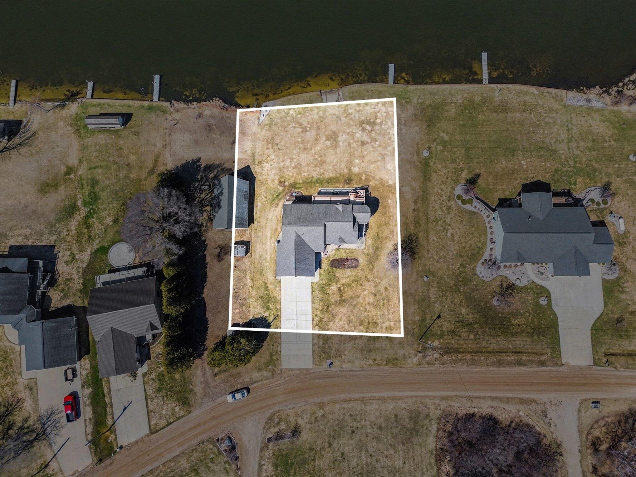 4375 Pleasantview Drive