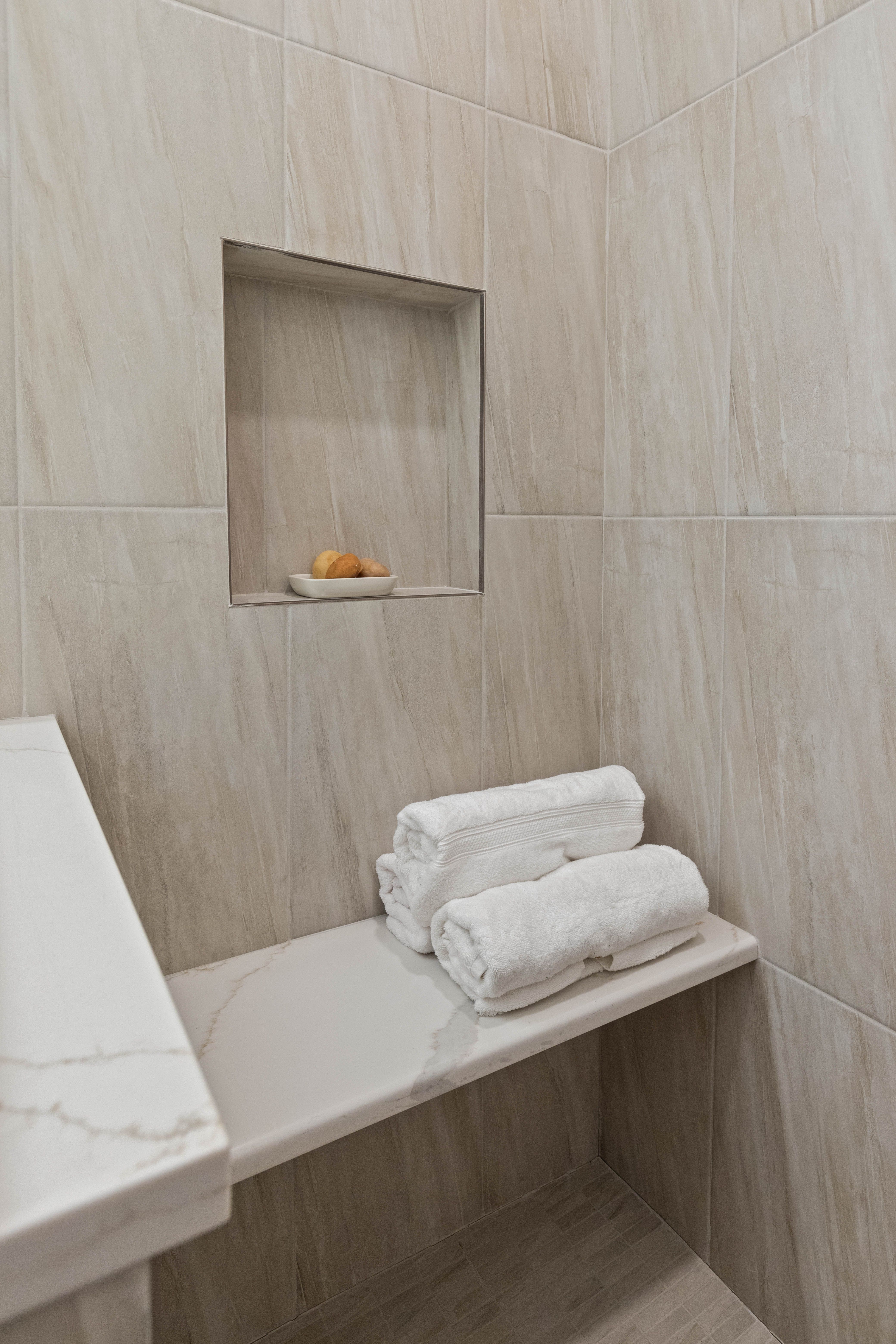 Detroit City, Michigan 48208, United States, 2 Bedrooms Bedrooms, ,3 BathroomsBathrooms,Residential,Active,131839