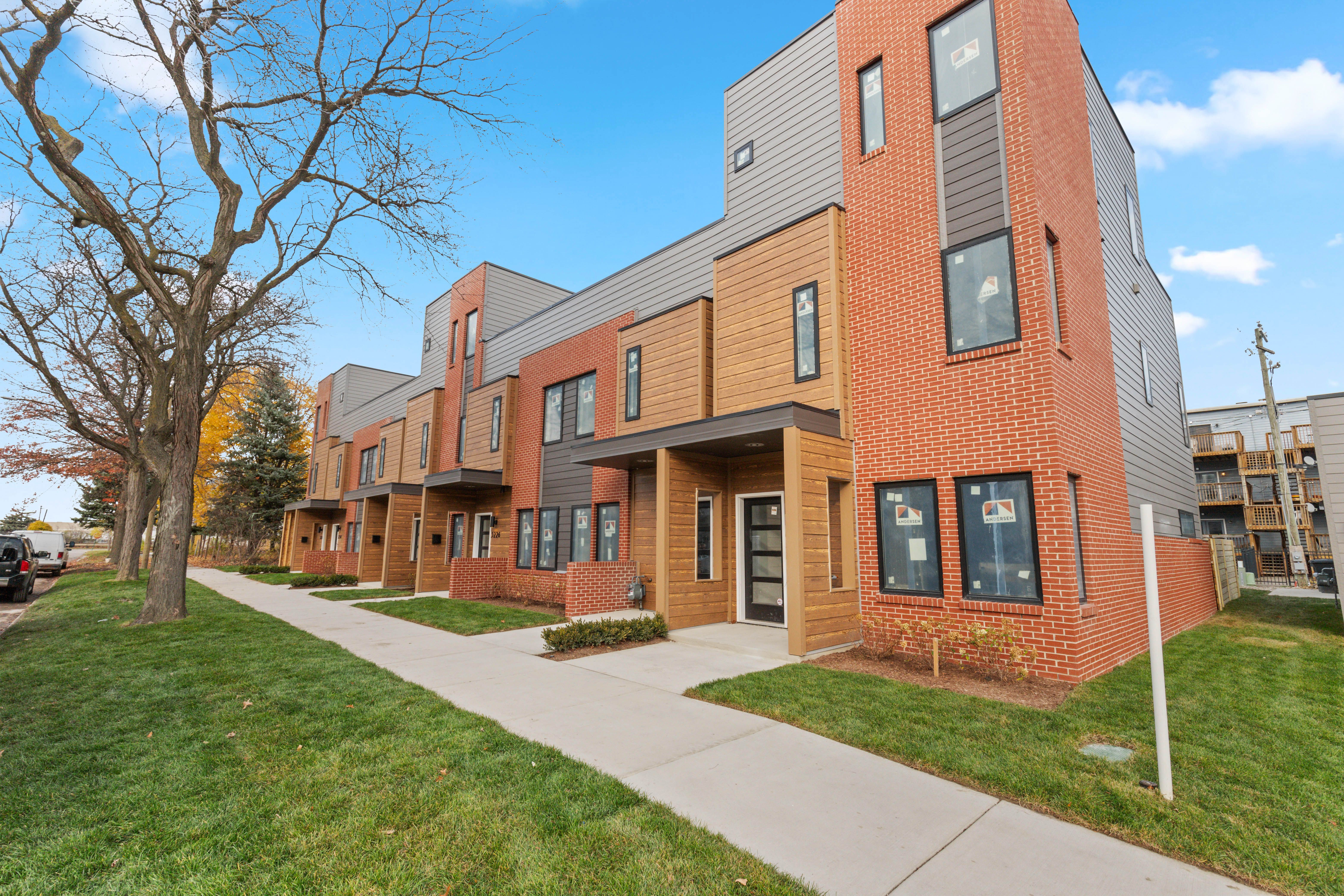 Detroit City, Michigan 48208, United States, 2 Bedrooms Bedrooms, ,3 BathroomsBathrooms,Residential,Active,131839