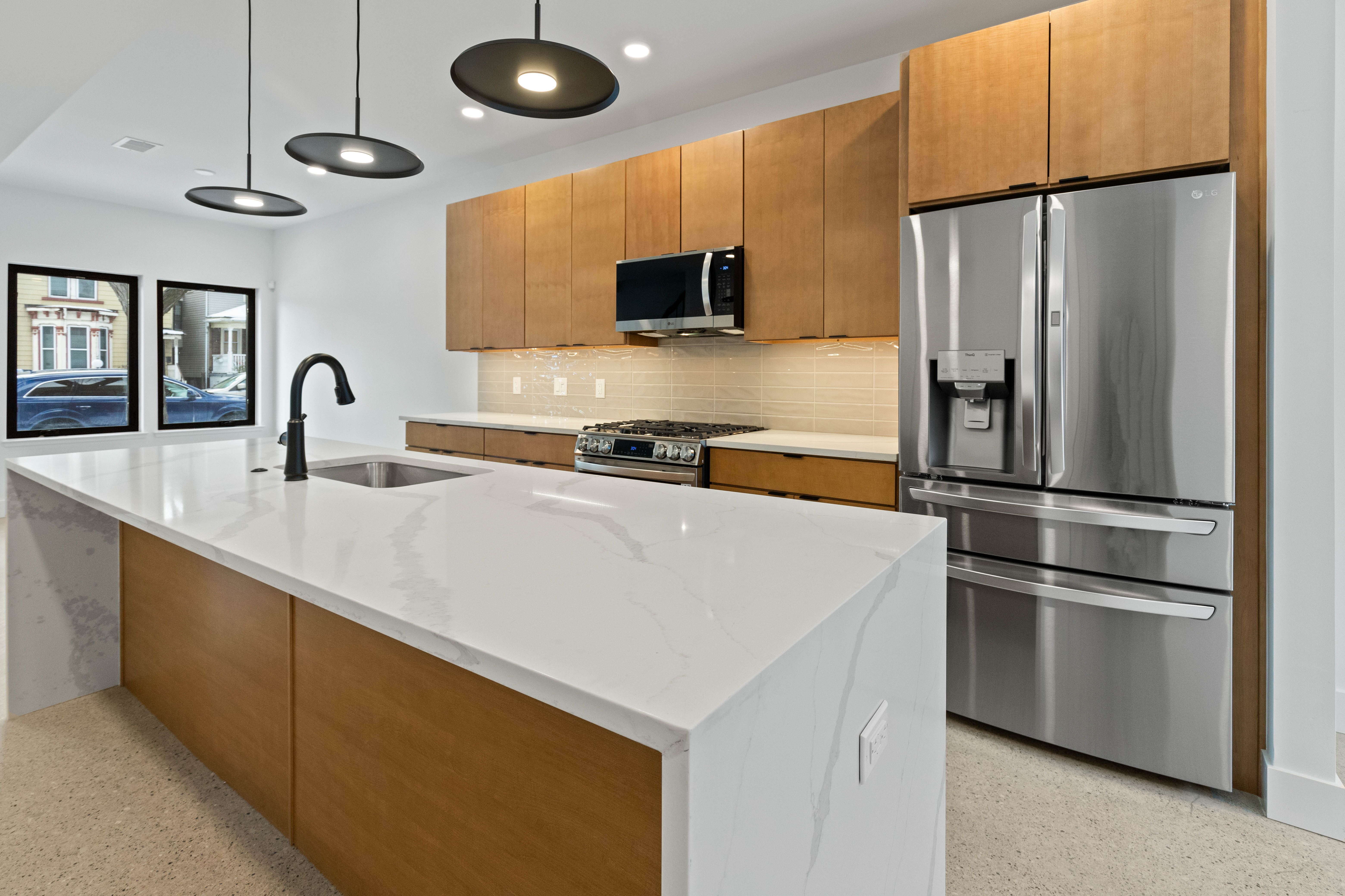 Detroit City, Michigan 48208, United States, 2 Bedrooms Bedrooms, ,3 BathroomsBathrooms,Residential,Active,131839