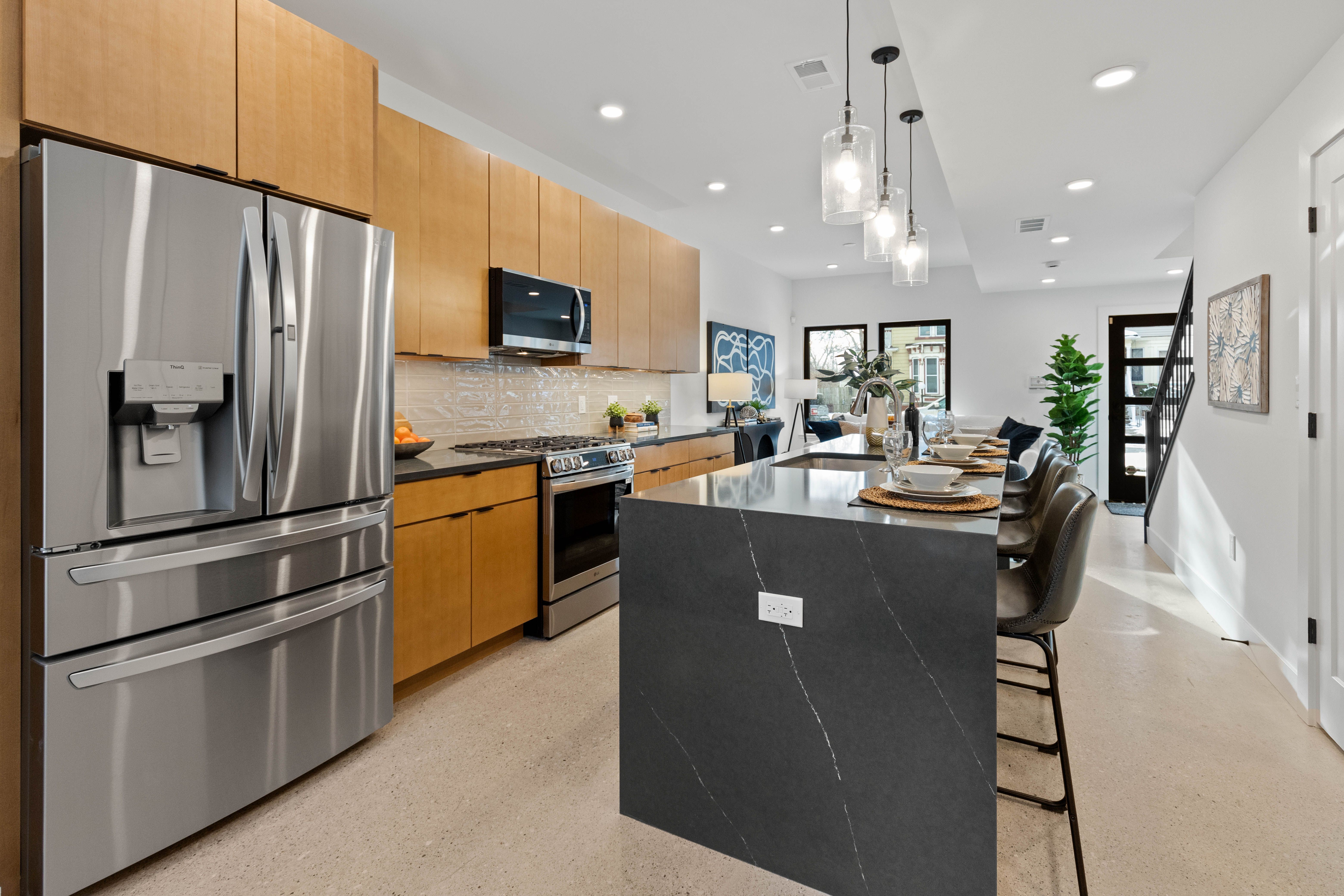 Detroit City, Michigan 48208, United States, 2 Bedrooms Bedrooms, ,3 BathroomsBathrooms,Residential,Active,131839