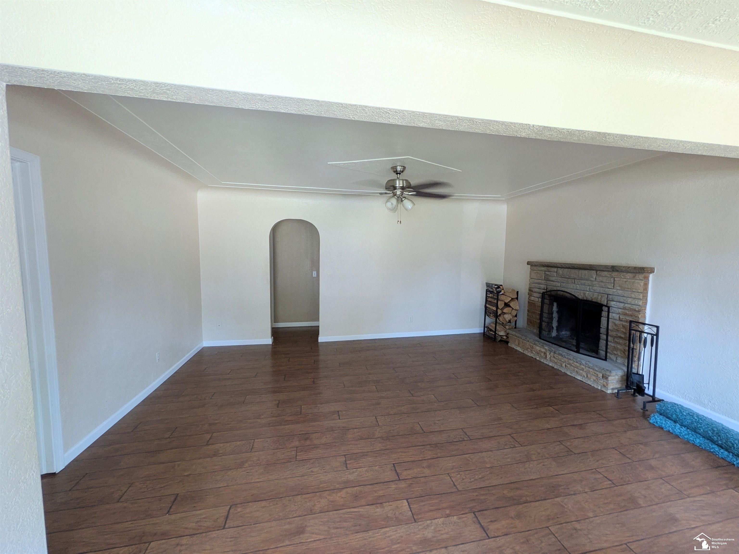 1957 Vivian Road