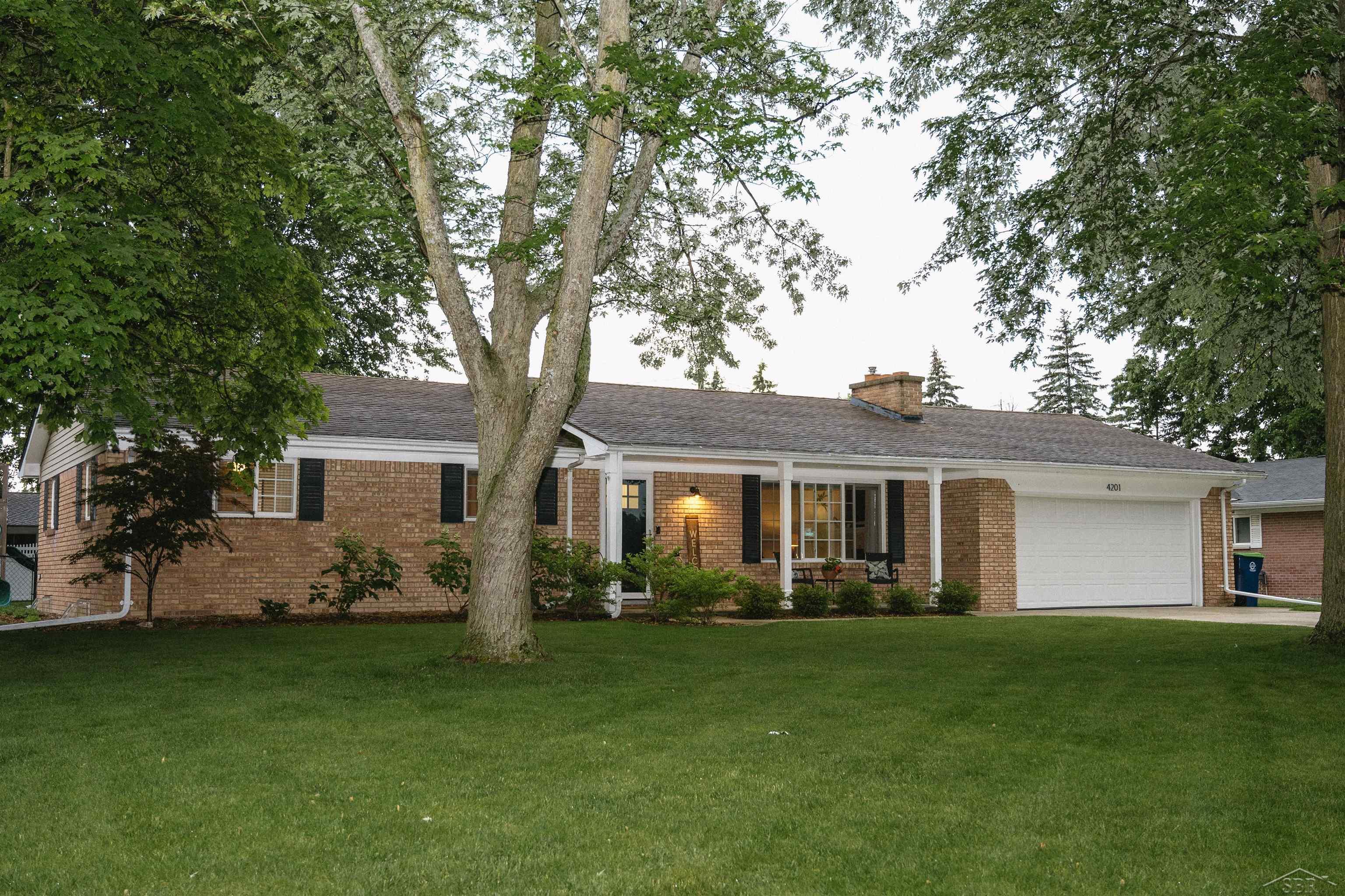 4201 Sweetbriar Dr. Drive