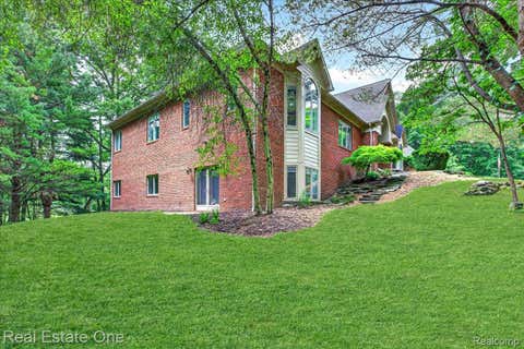 Tiny photo for 425 Courtney Road, Addison Township, MI 48367 (MLS # 20261047824)