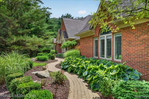 Tiny photo for 425 Courtney Road, Addison Township, MI 48367 (MLS # 20261047824)