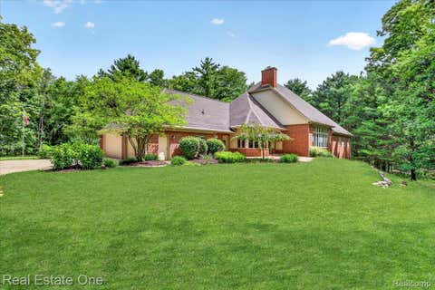 Tiny photo for 425 Courtney Road, Addison Township, MI 48367 (MLS # 20261047824)