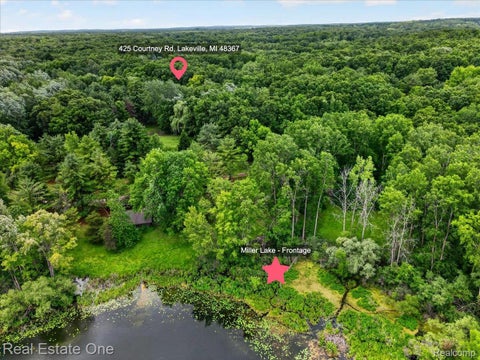Tiny photo for 425 Courtney Road, Addison Township, MI 48367 (MLS # 20261047824)