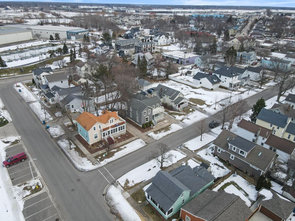 listing image 40