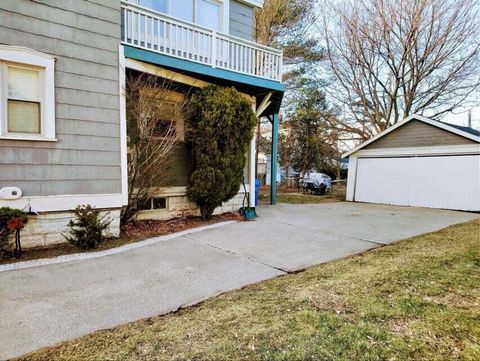 A home in GrandHavenCity_Ottawa