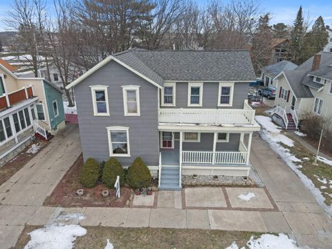 A home in GrandHavenCity_Ottawa