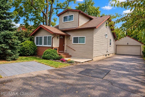 Photo for 320 S Rochester Road
