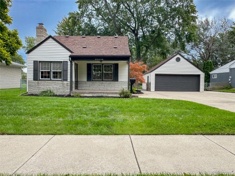 Photo for 30036 Oakgrove Street