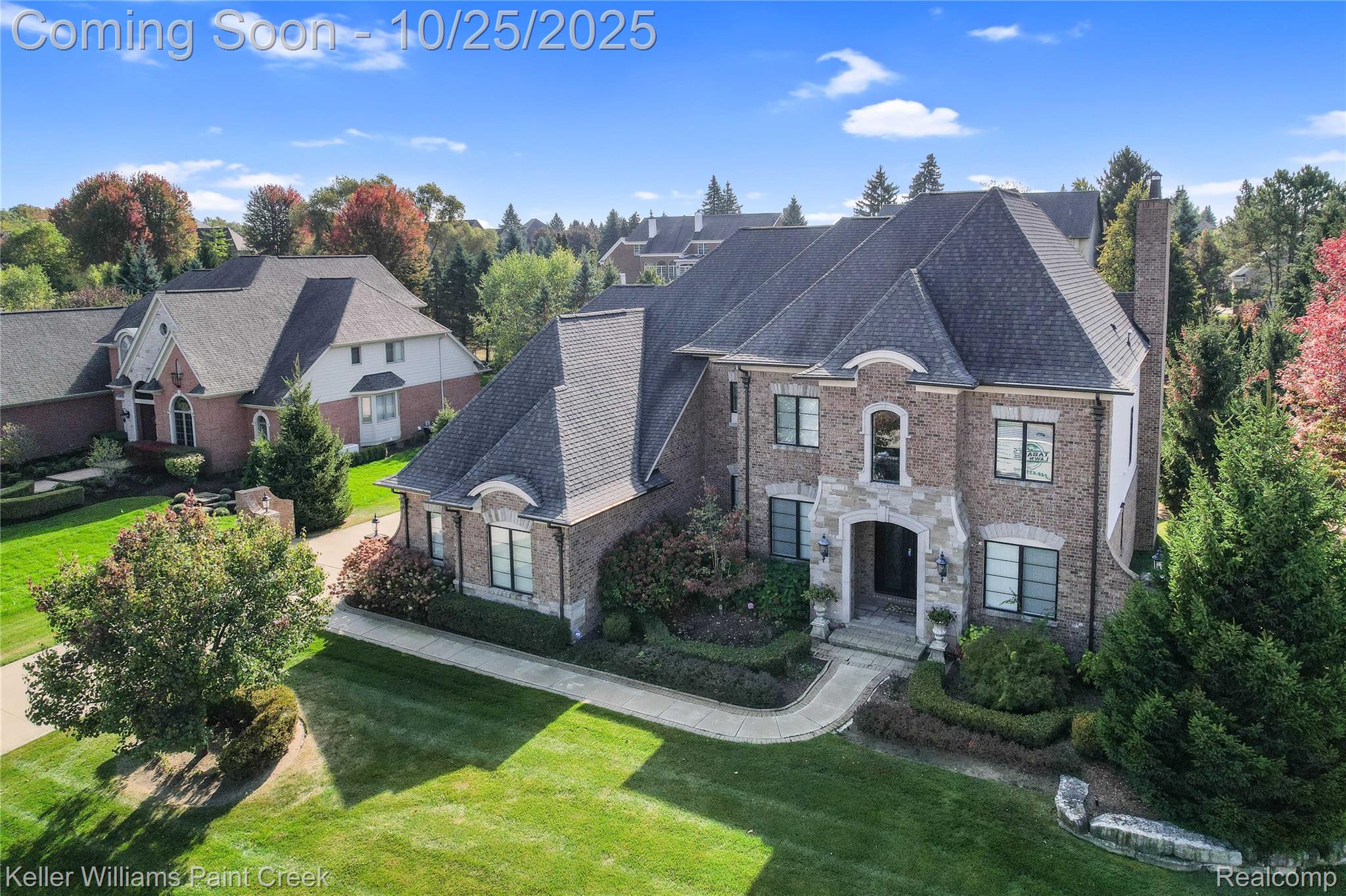 2821 Addison Circle S