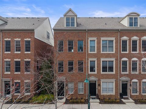 512 Graten Street Birmingham City MI 48009