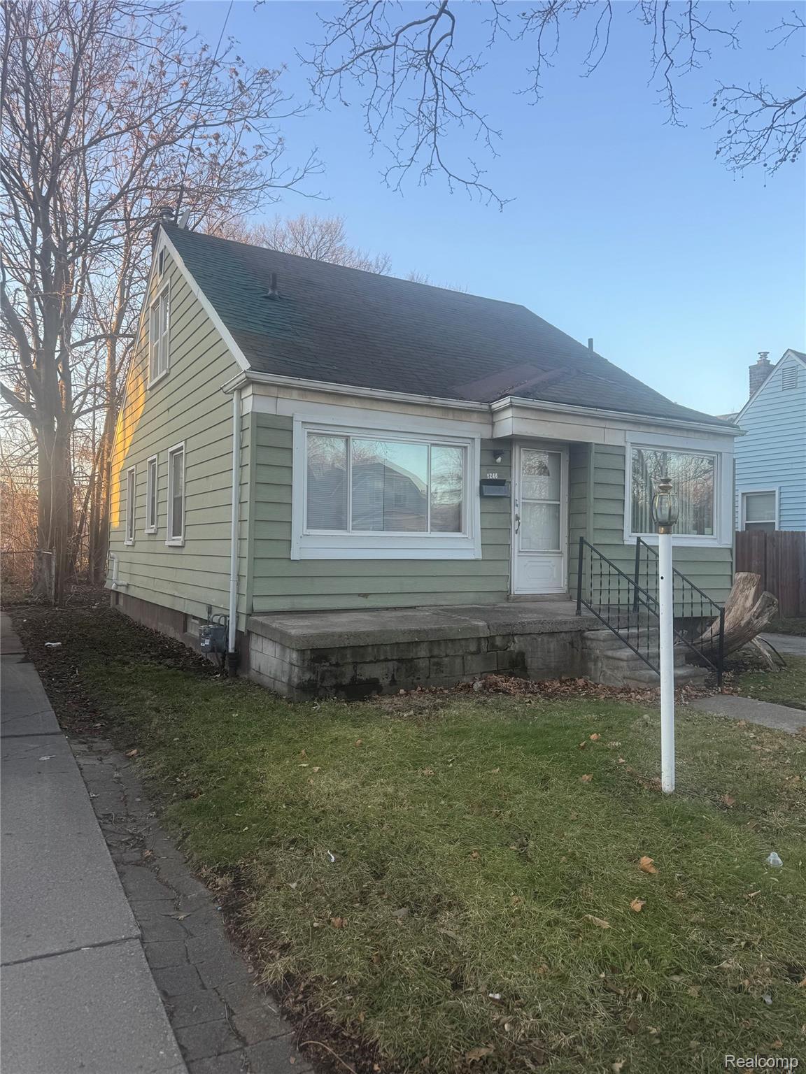 1246 S Liddesdale Street