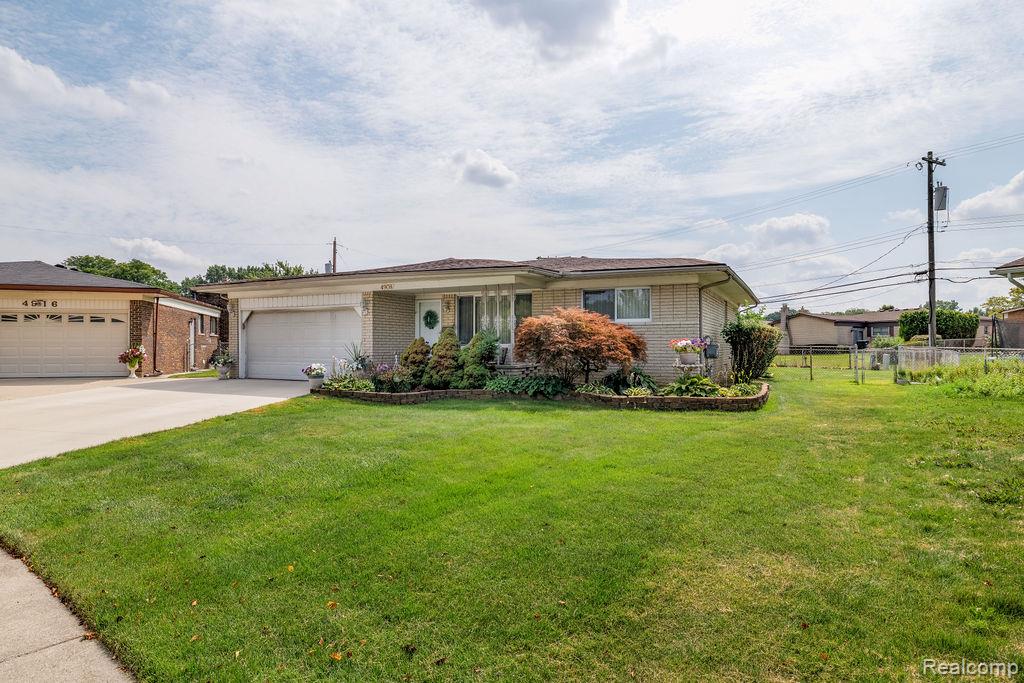 4908 Kadena Court
