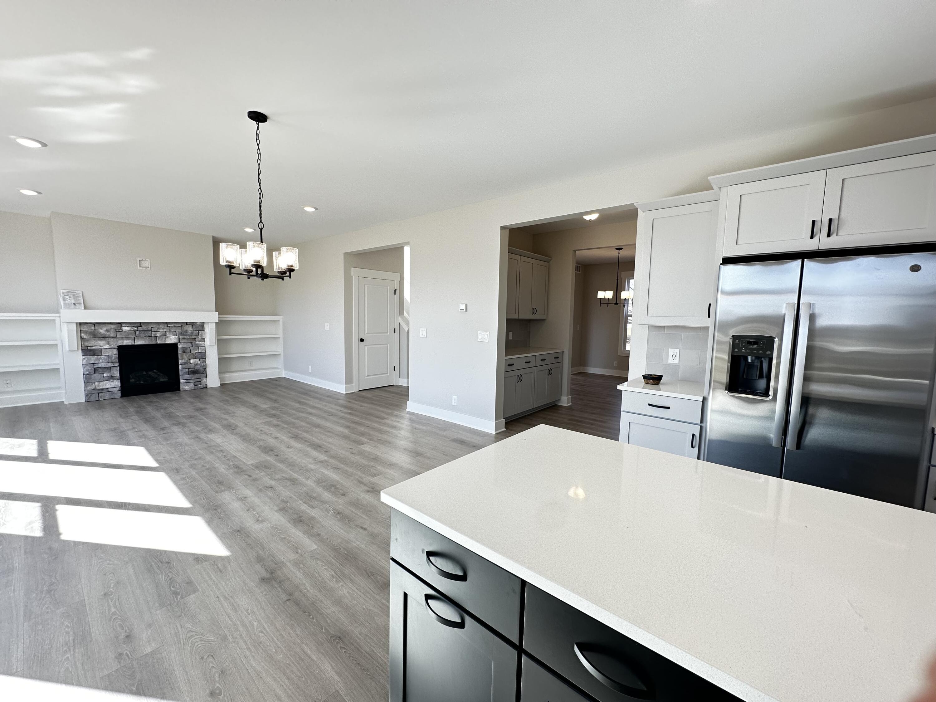 562 Lincoln Lawns Drive NW