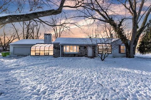 6576 Inkster Road West Bloomfield Charter Township MI 48322