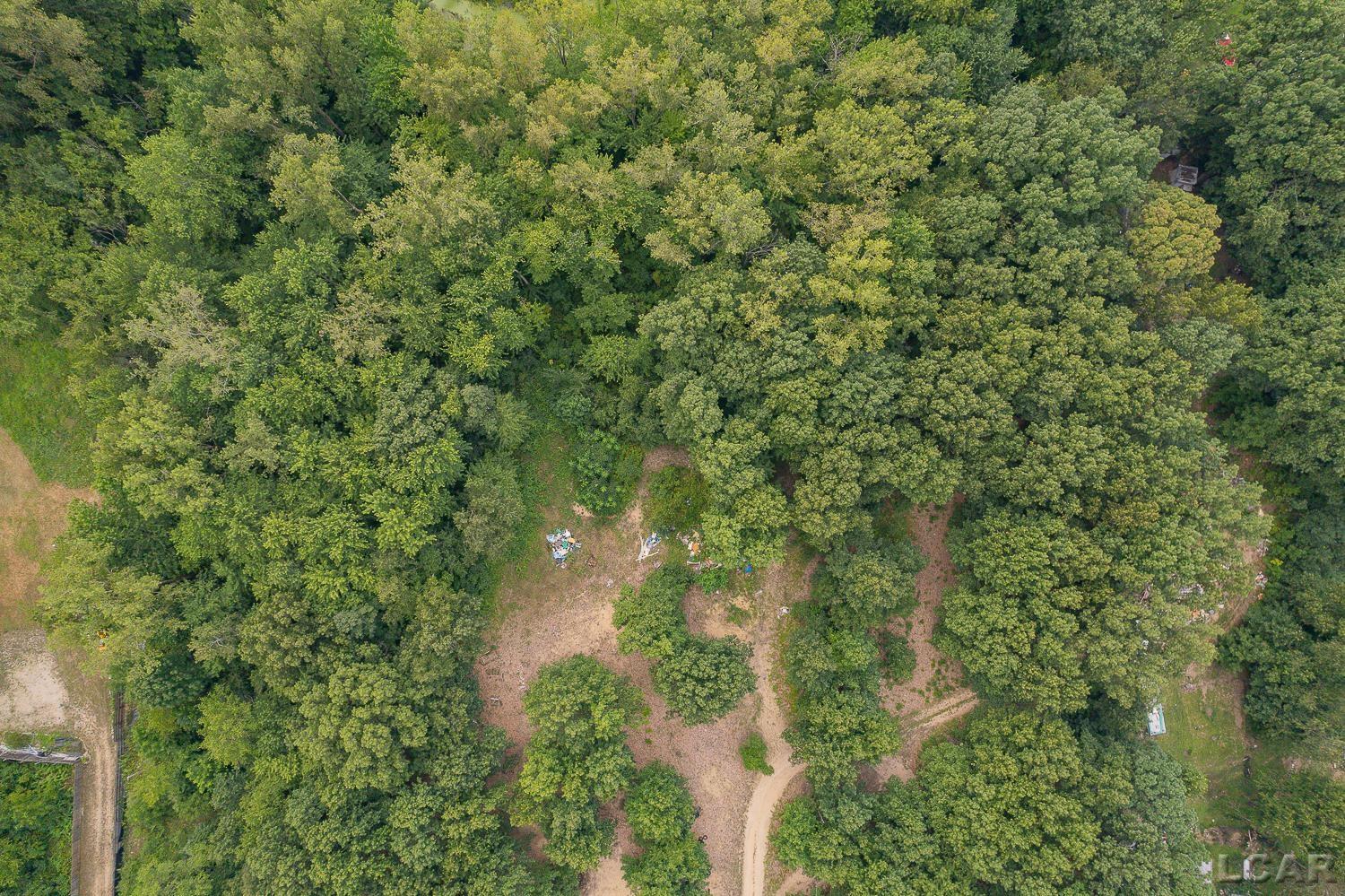 4260 & 4264 S Lake Wilson Road