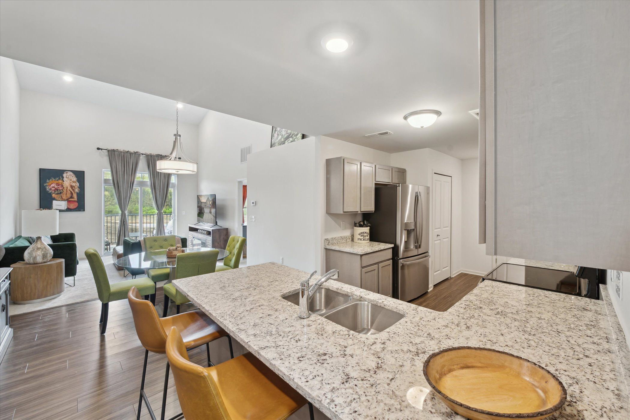 9959 RIDGE RUN Street 86