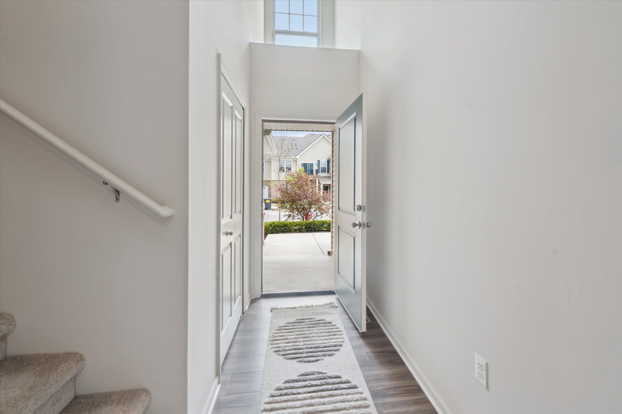 9959 RIDGE RUN Street 86