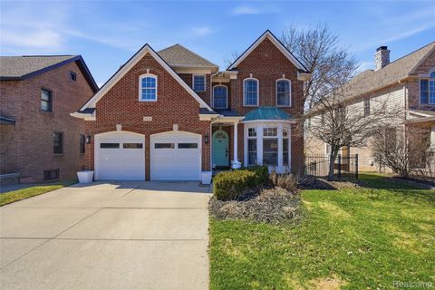 339 N Alice Avenue Rochester City MI 48307