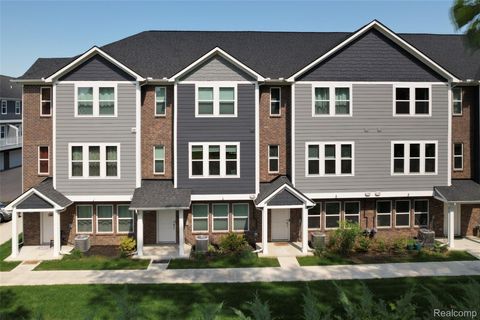 5973 Stella Drive Troy City MI 48085