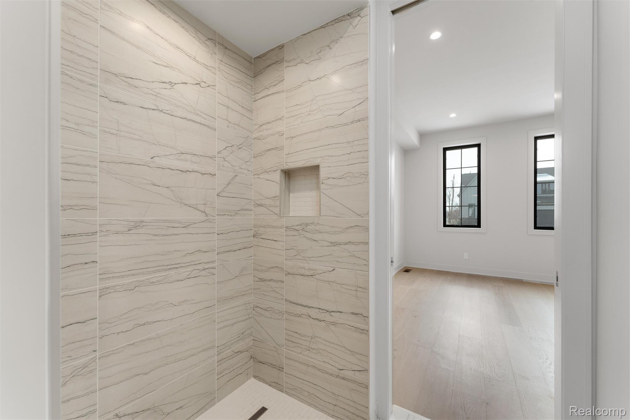 39 South Trail Court