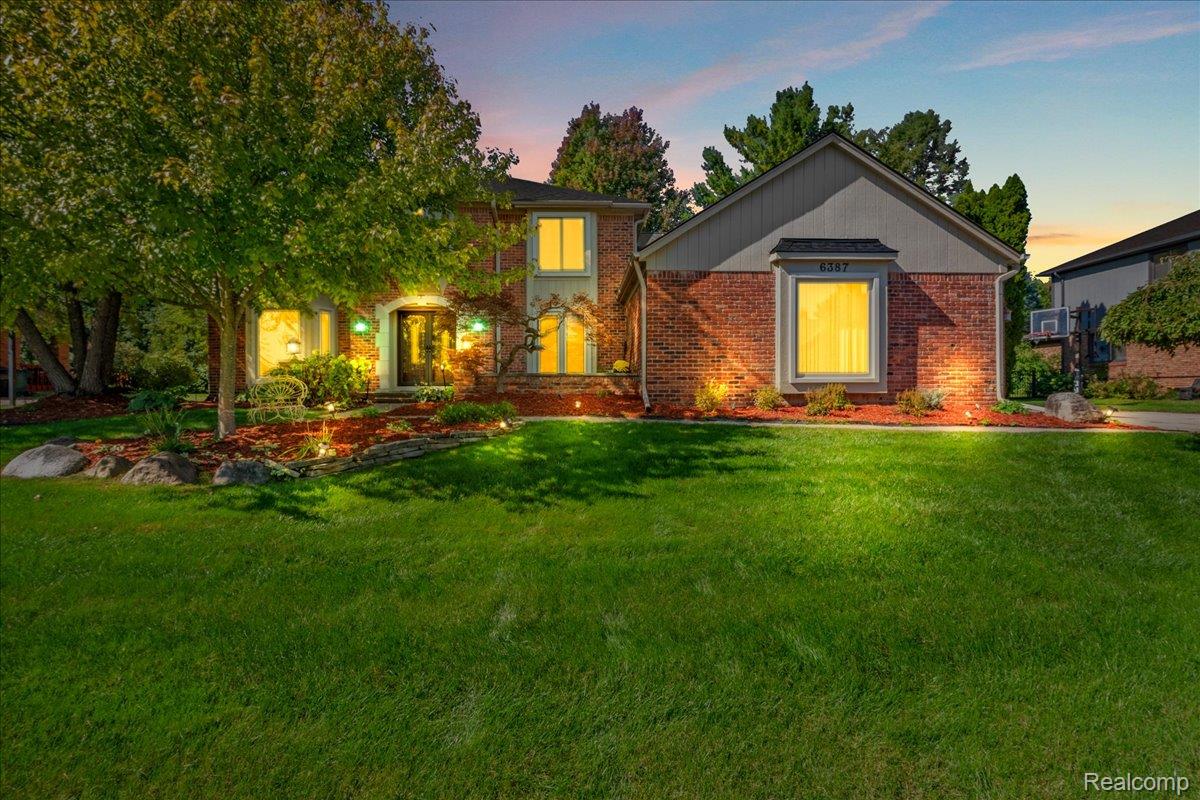 6387 Tanglewood Drive