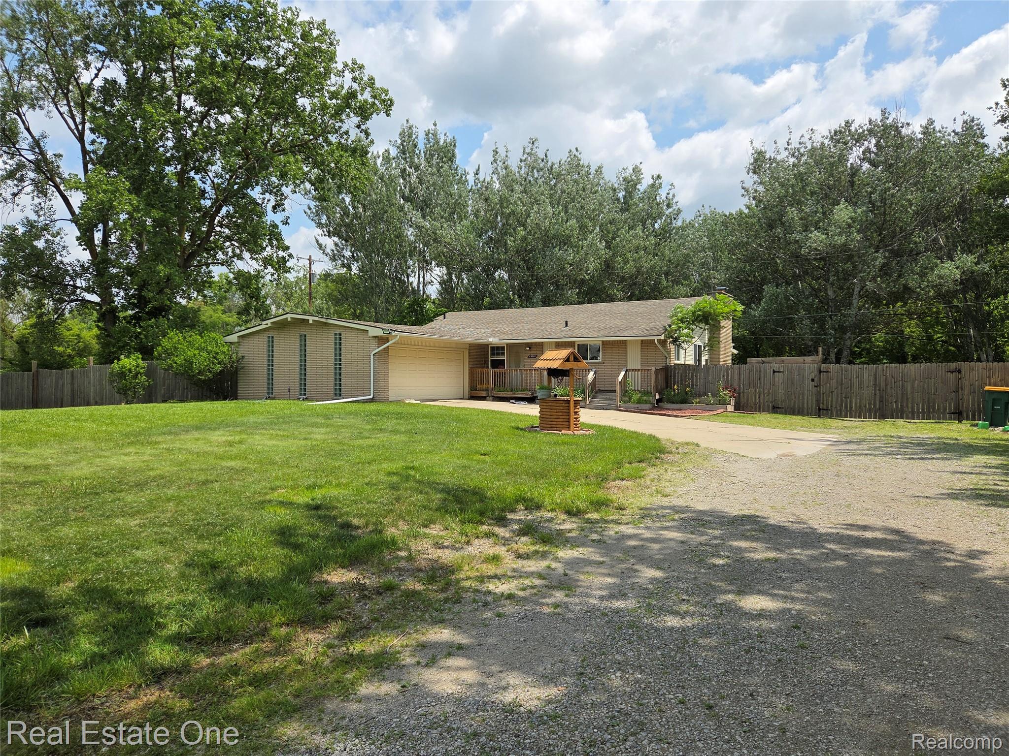 15701 MIDDLEBELT Road