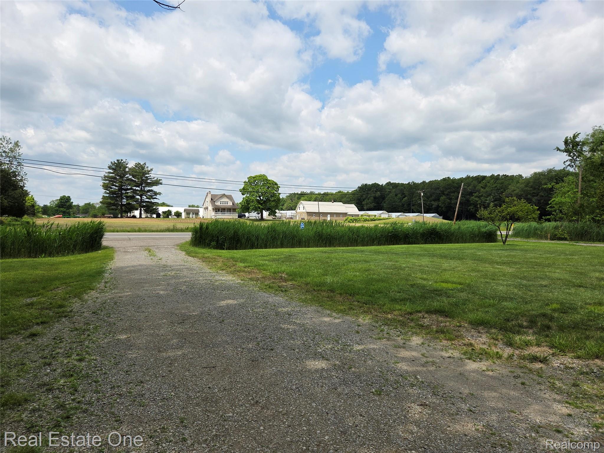 15701 MIDDLEBELT Road