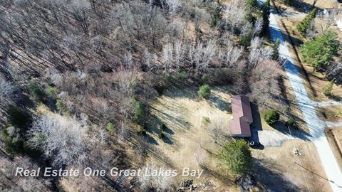 Tiny photo for 12467 Dorwood Road, Taymouth Township, MI 48417 (MLS # 61050201445)