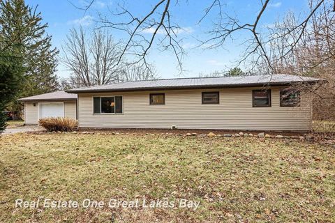 Tiny photo for 12467 Dorwood Road, Taymouth Township, MI 48417 (MLS # 61050201445)