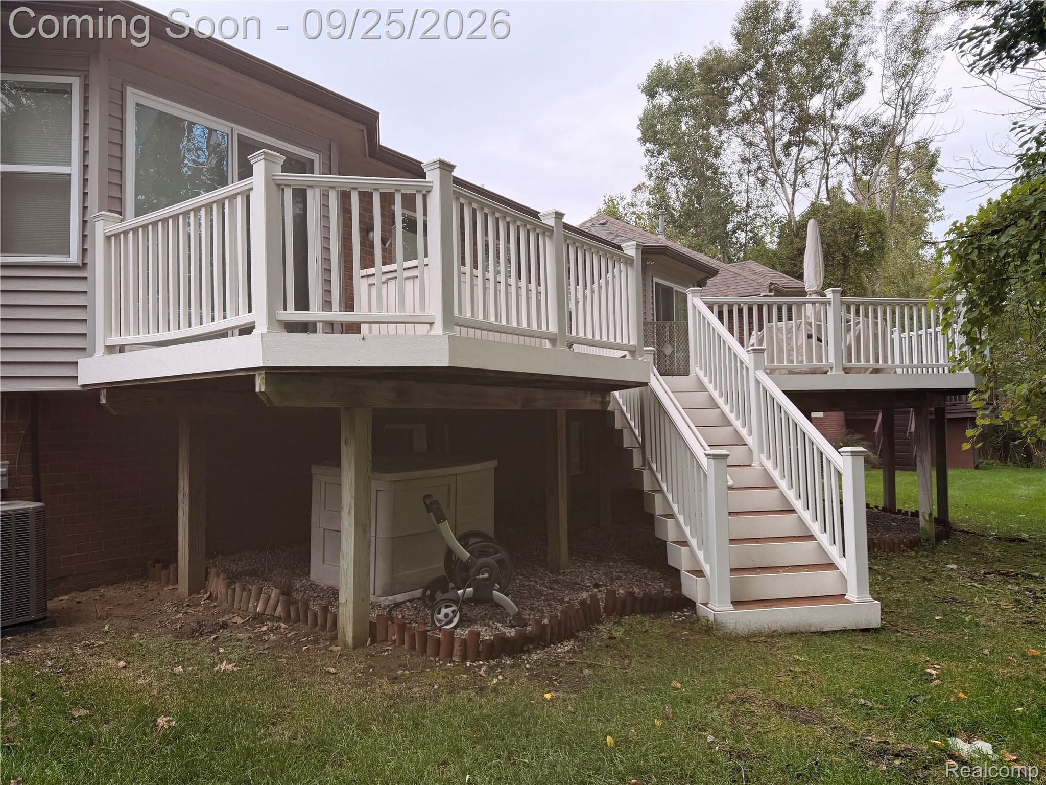 29912 Trailwood Drive