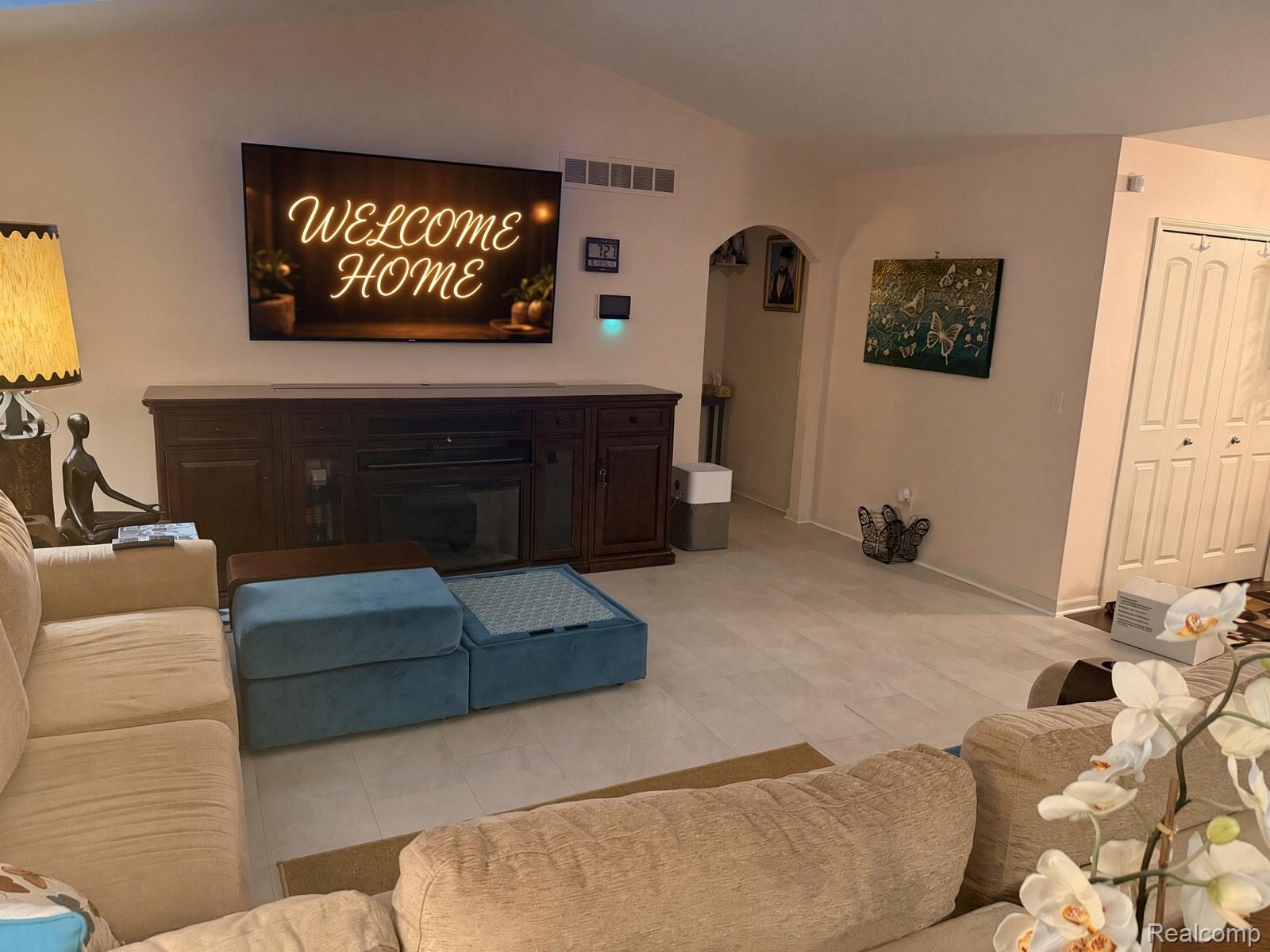 29912 Trailwood Drive
