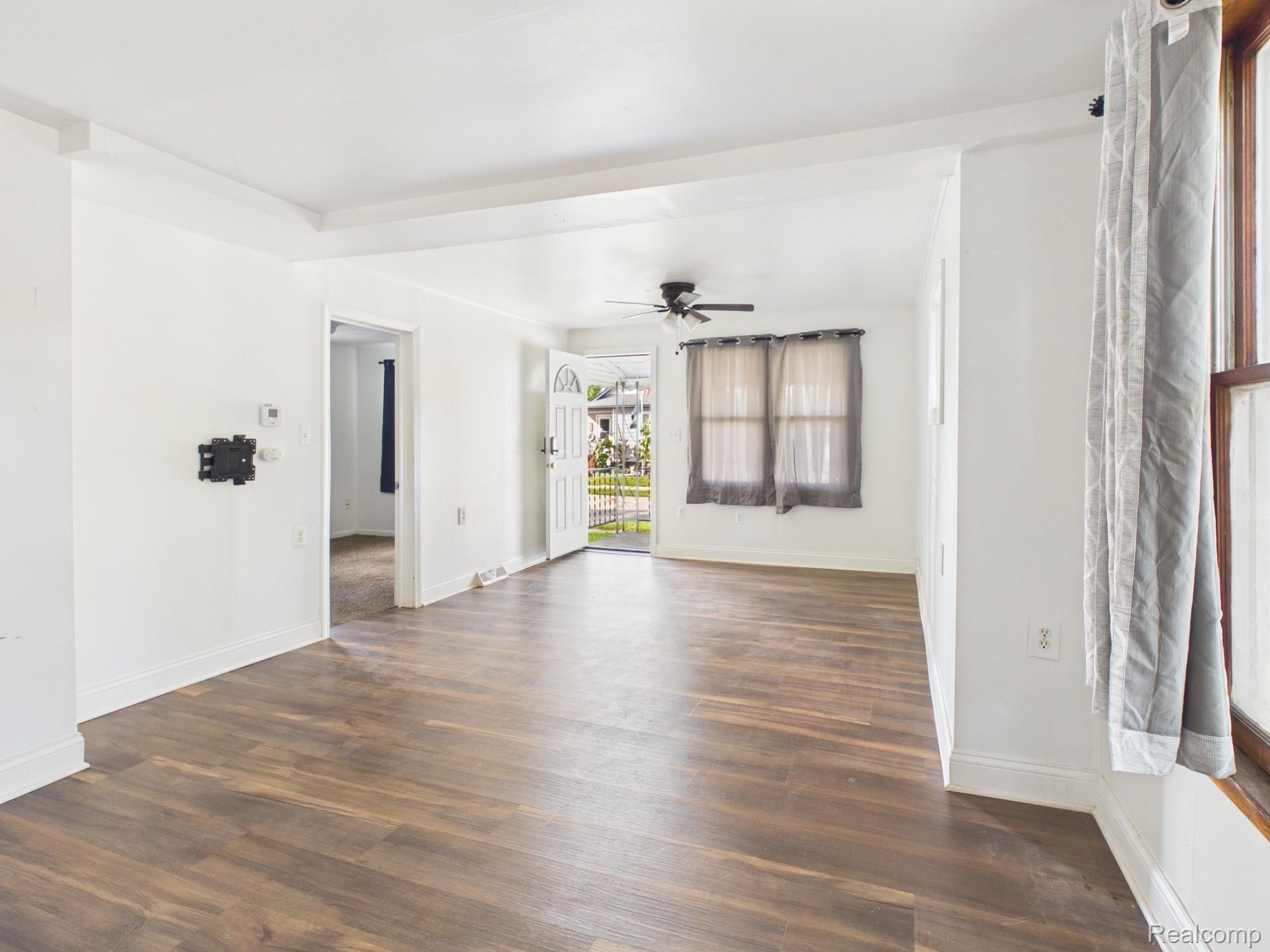8262 Packard Avenue