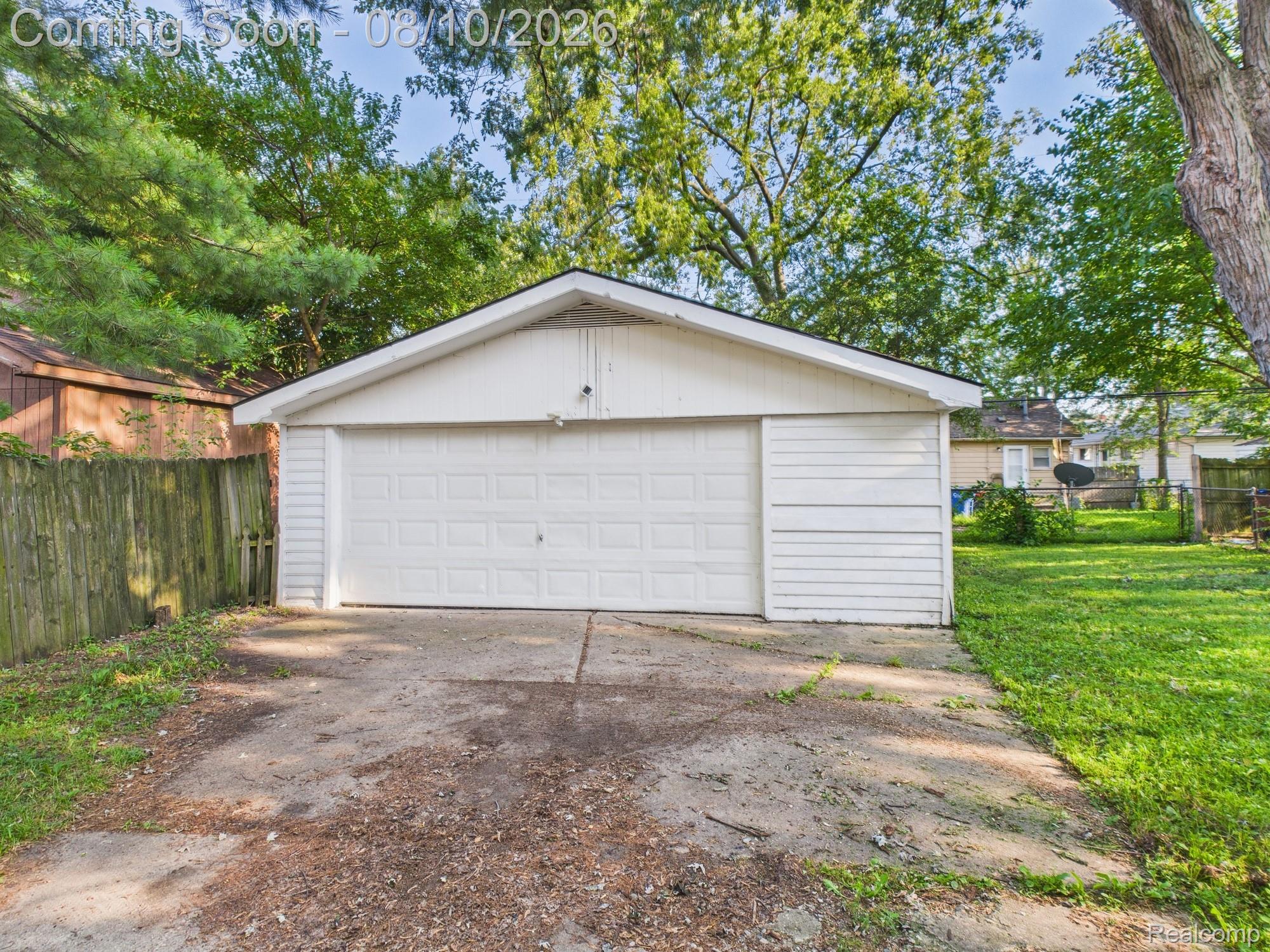 8262 Packard Avenue