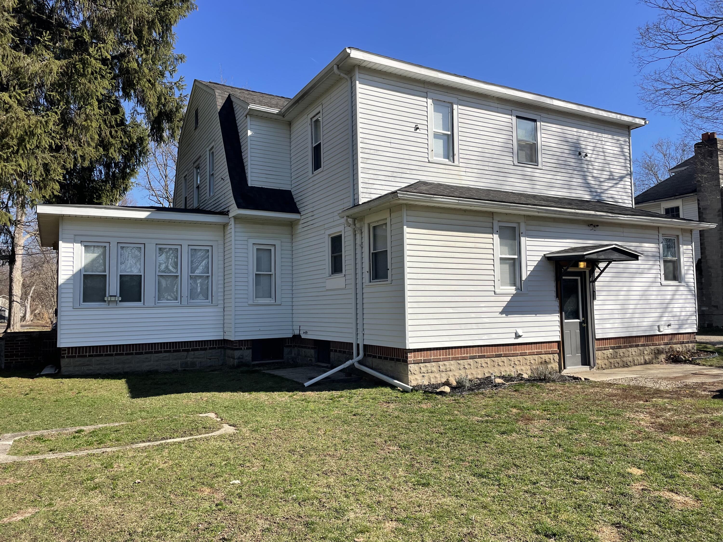 229 W Orleans Street