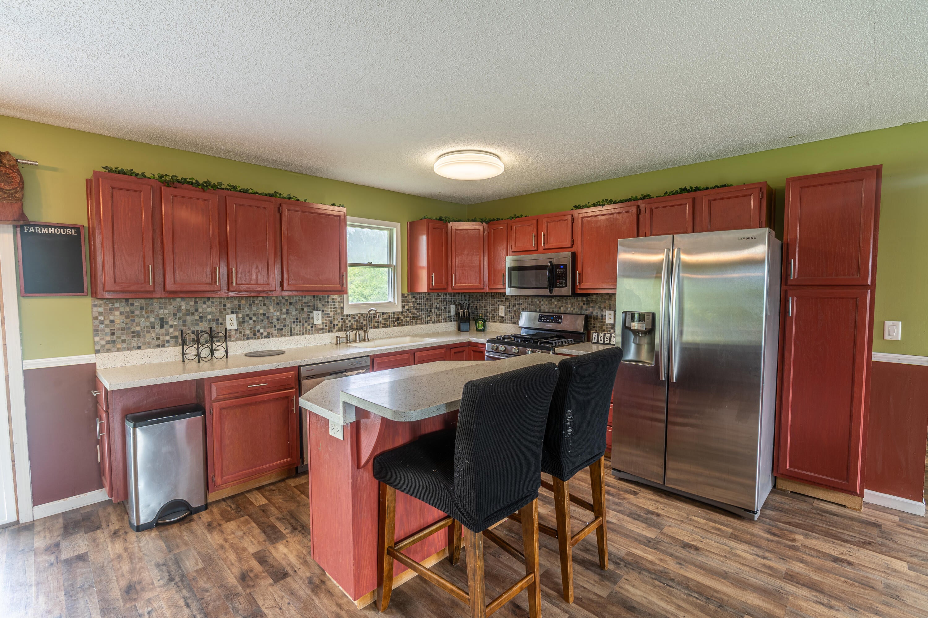 928 E Riley-Thompson Road
