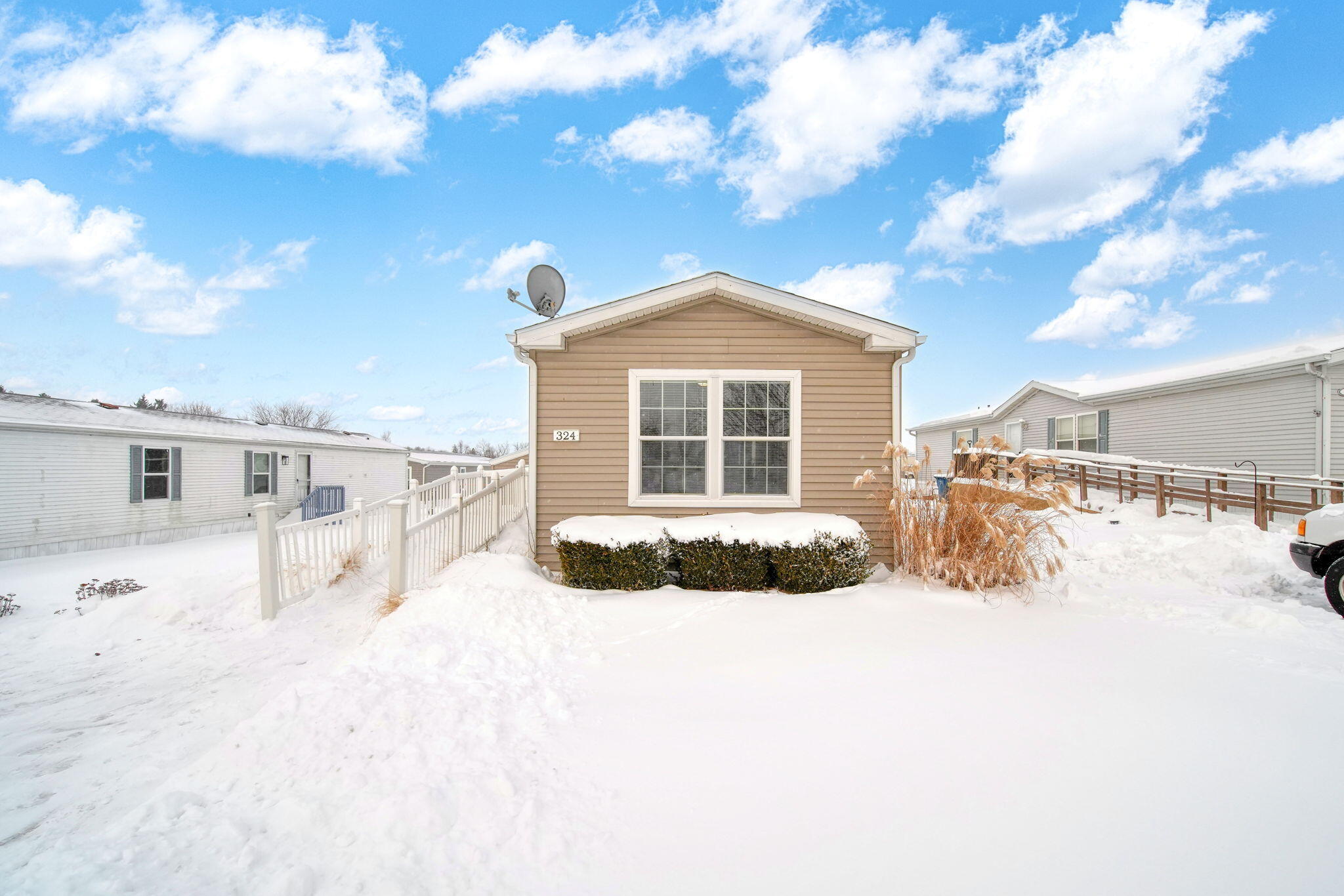 324 Grand River Drive