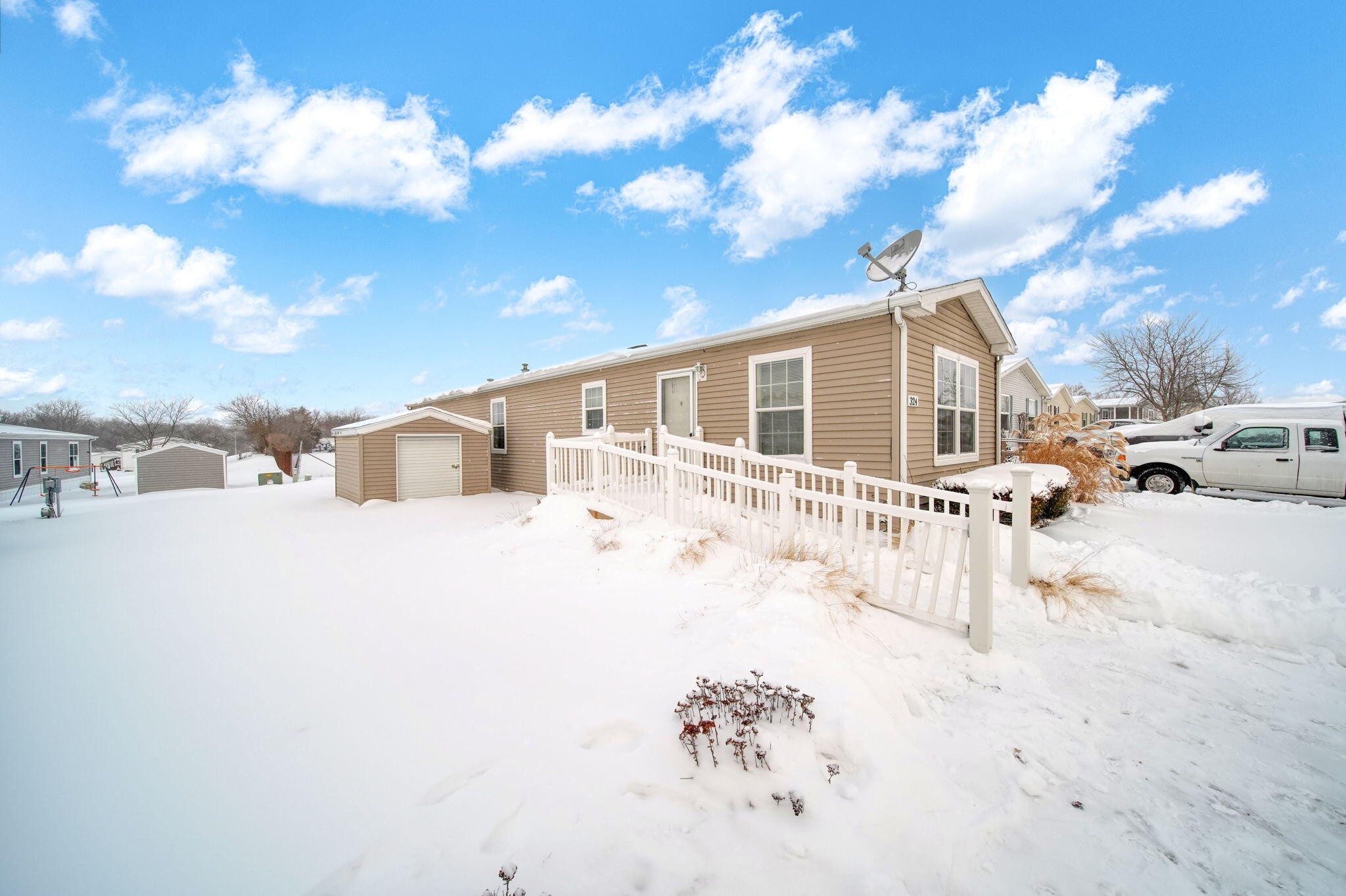 324 Grand River Drive