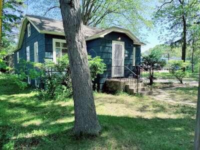 360 W Hume Avenue