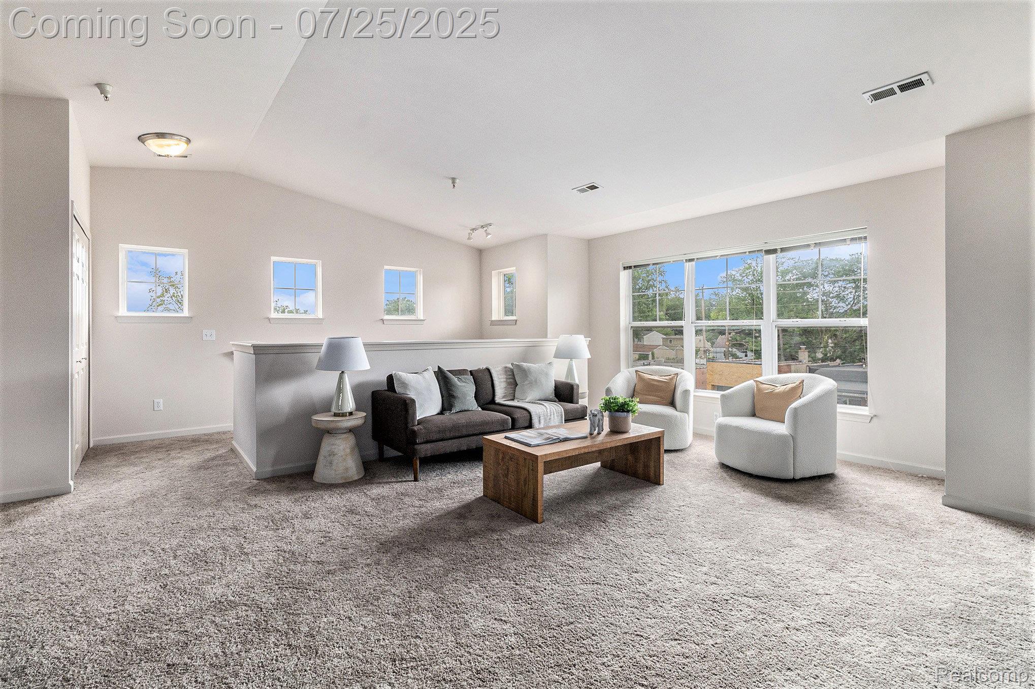 3280 Hilton Road