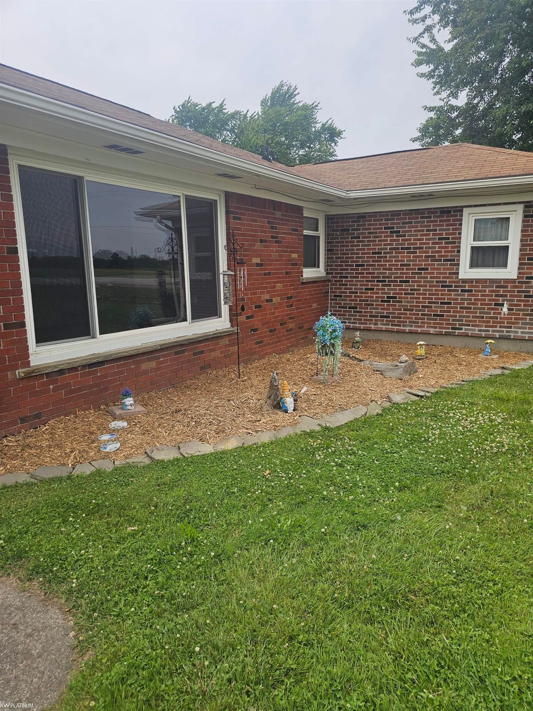5882 King Road