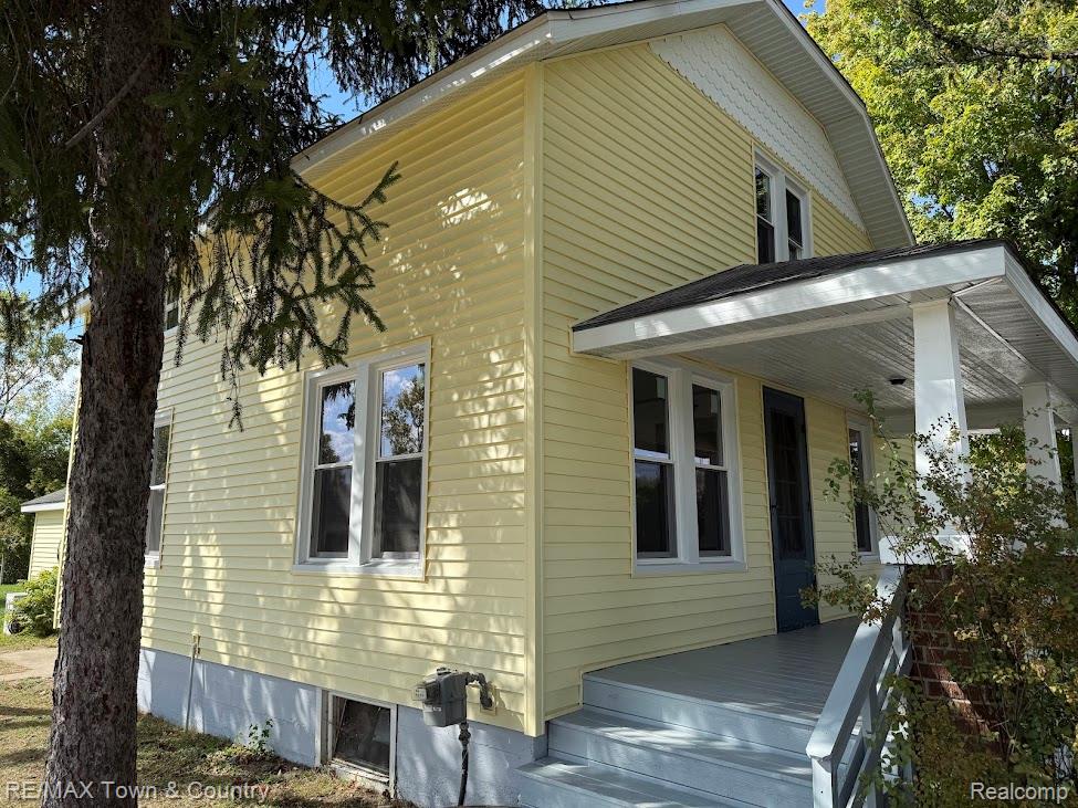 12057 N Saginaw Road