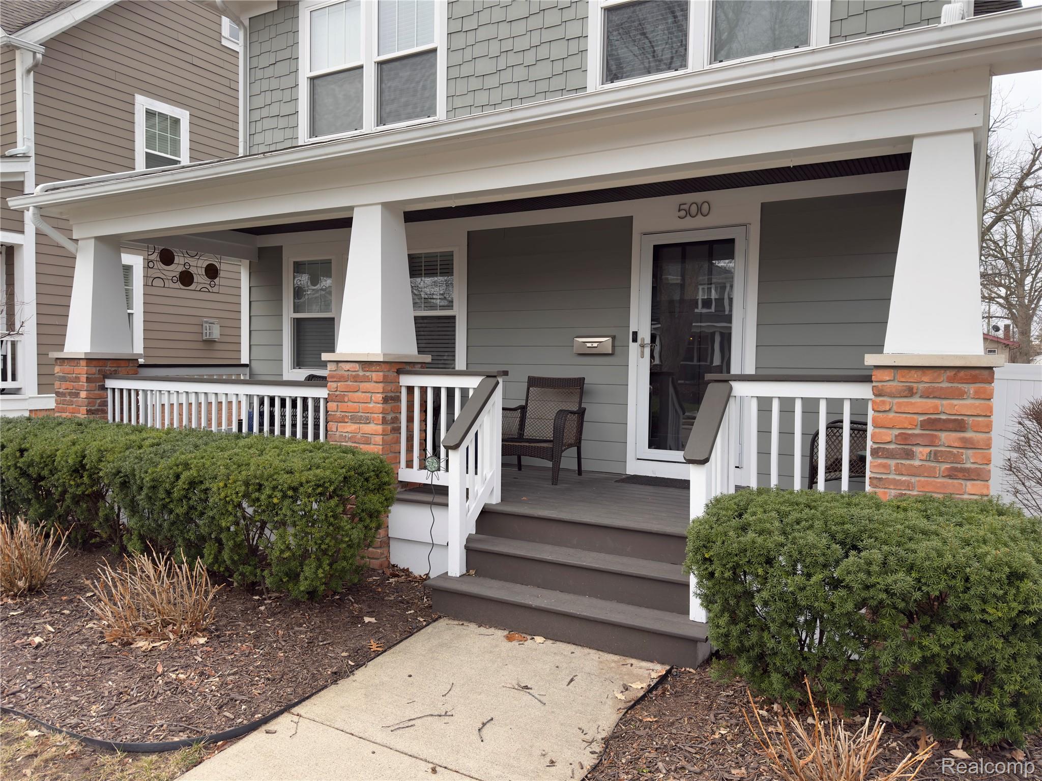 500 E University Avenue