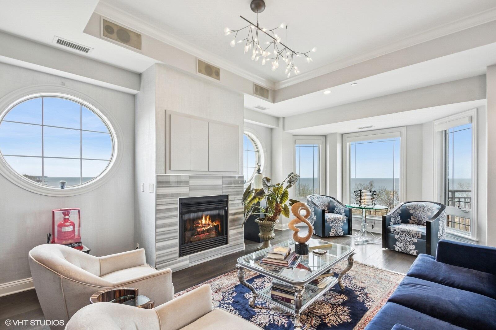 200 Lake Street 7A/8A