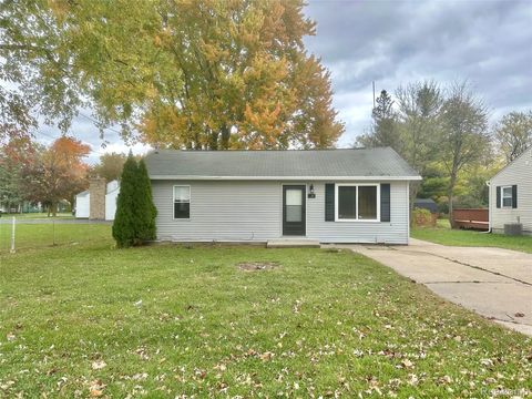 2146 N Center Road Burton City MI 48509